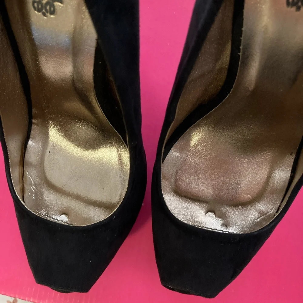 2 for 1 👠👠 Heals Bundle - Picture 8 of 16